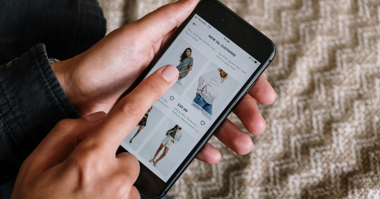 E-commerce dashboard showing product sales performance